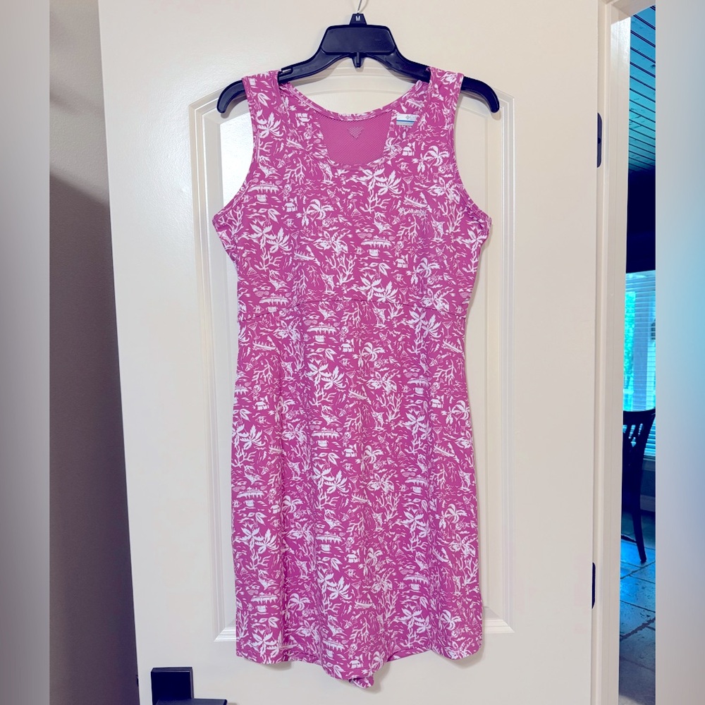 NWT Ladies Size N Columbia Pink and White Sleeveless Sundress / Swimcover